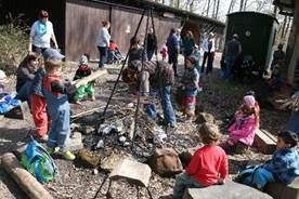 Wald und Natur als Ressource kennenlernen